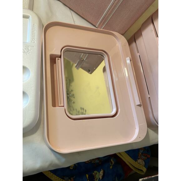 Mary Kay Cosmetics Pink Train Case Vintage 1960’s Travel Makeup Case 6 Mirrors - Picture 4 of 12